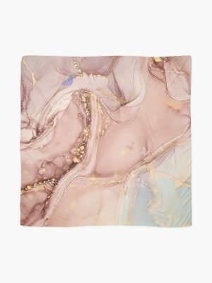 Activation – Scarf